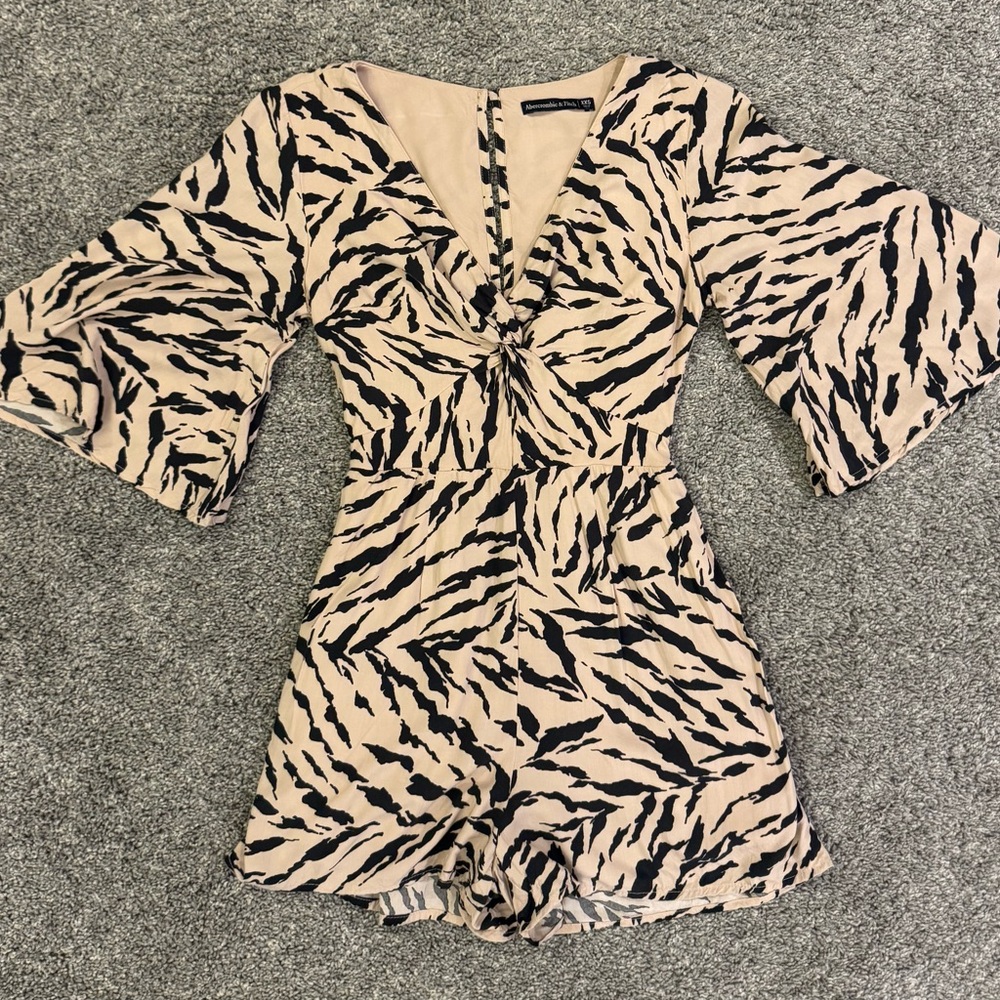 Abercrombie & Fitch Zebra Print Bell Sleeve Romper